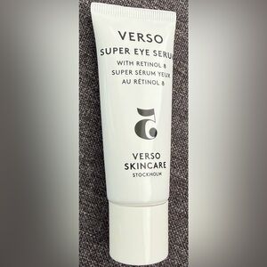 Verso Super Eye Serum with Retinol 8